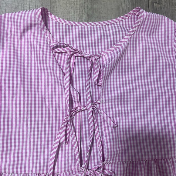 Amazon gingham print white/pink ties in front puff sleeve - medium - Picture 5 of 6